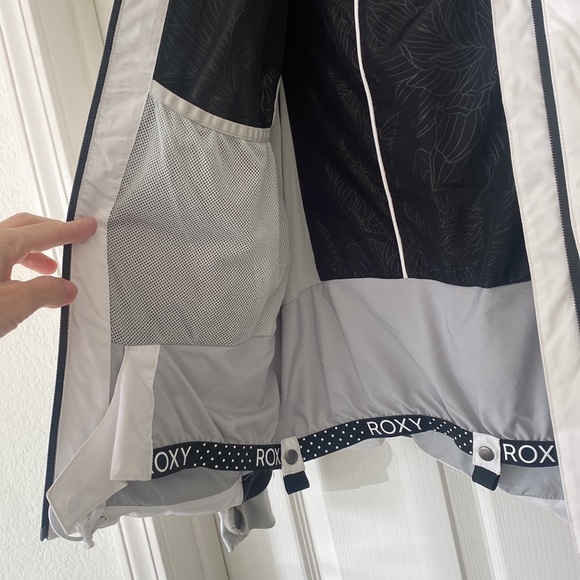 ROXY WOMEN’S Snow Storm Insulated Jacket Small - Picture 3 of 13